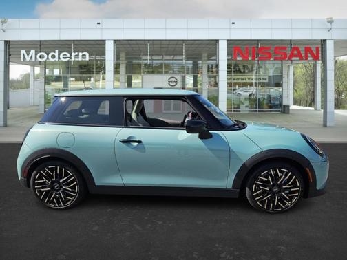 2025 MINI Hardtop S