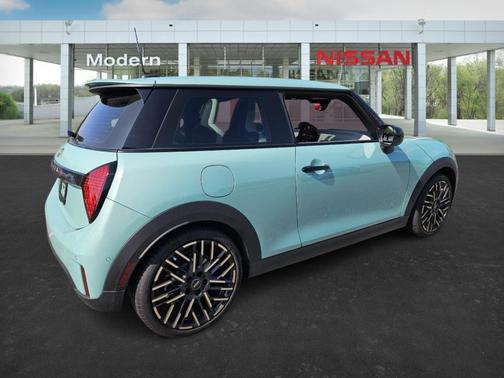 2025 MINI Hardtop S