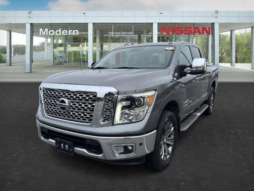 2019 Nissan Titan SL