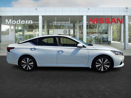 2021 Nissan Altima 2.5 SL