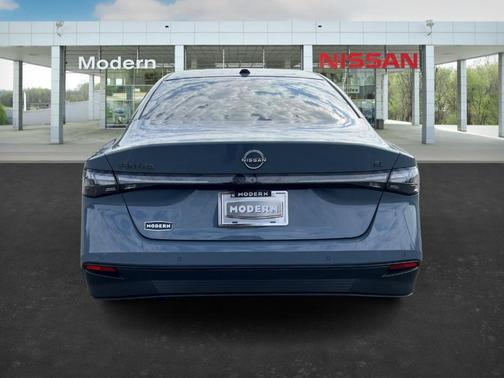 2026 Nissan Sentra SL