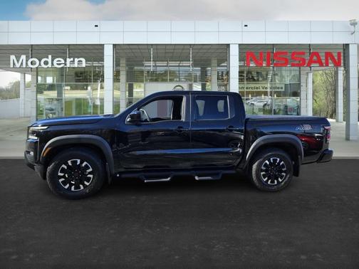 2022 Nissan Frontier PRO-X