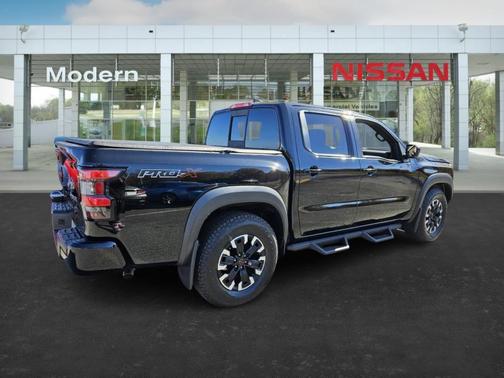 2022 Nissan Frontier PRO-X