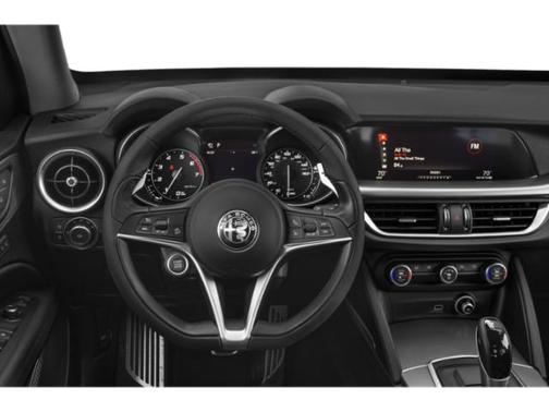 2020 Alfa Romeo Stelvio Base
