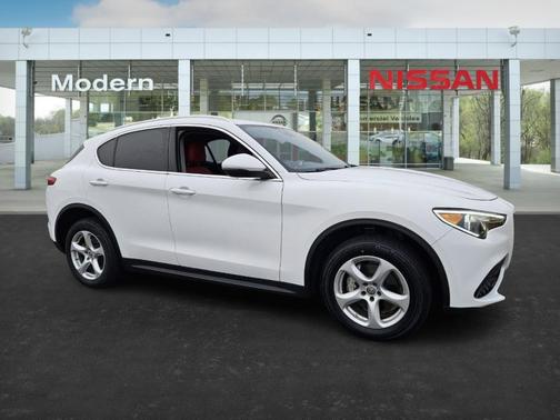 2020 Alfa Romeo Stelvio Base