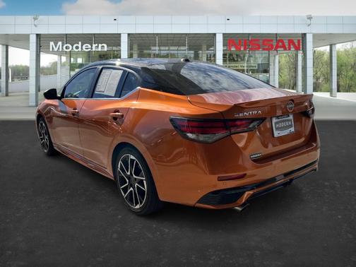 2025 Nissan Sentra SR