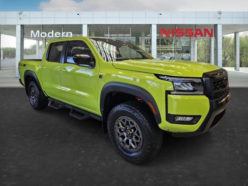 2026 Nissan Frontier PRO-4X w/R Package