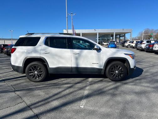 2018 GMC Acadia SLT-1