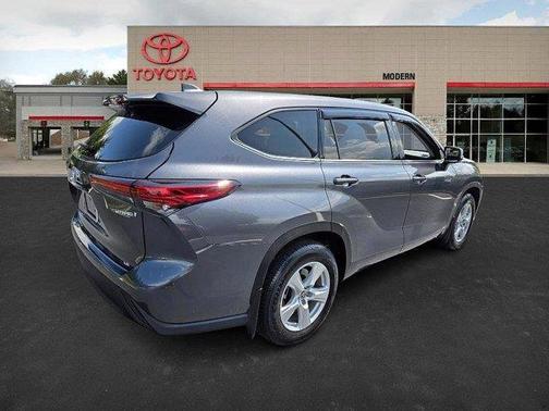2020 Toyota Highlander Hybrid LE