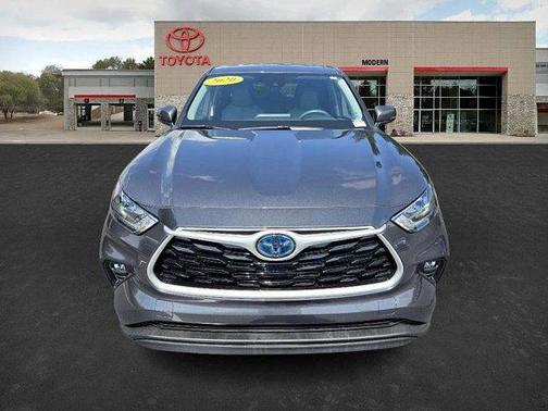 2020 Toyota Highlander Hybrid LE