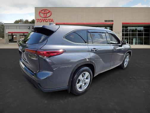 2020 Toyota Highlander Hybrid LE