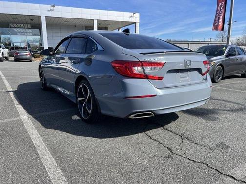 2022 Honda Accord Sport SE