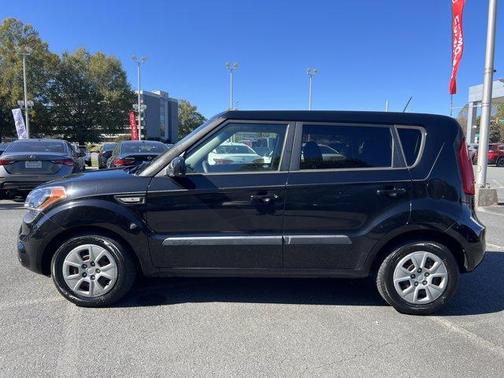 2013 Kia Soul Base