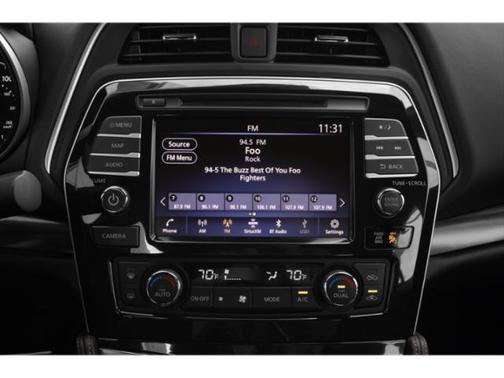 2023 Nissan Maxima SR