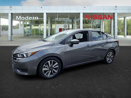 2023 Nissan Versa 1.6 SV