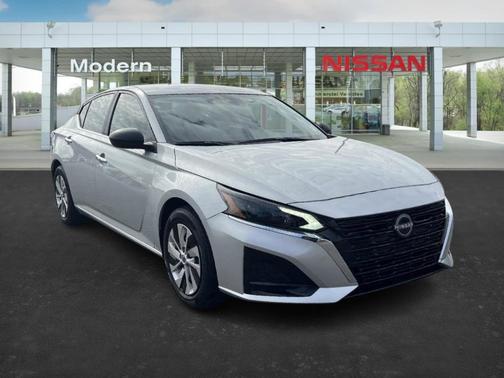 2025 Nissan Altima S