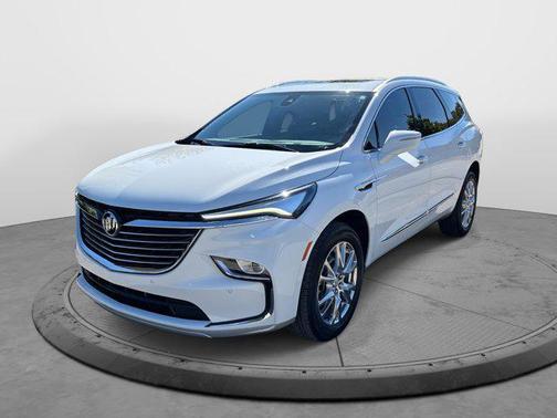 2023 Buick Enclave Essence FWD