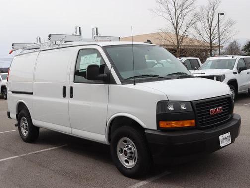 2025 GMC Savana 2500 Work Van