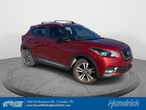 2020 Nissan Kicks SR