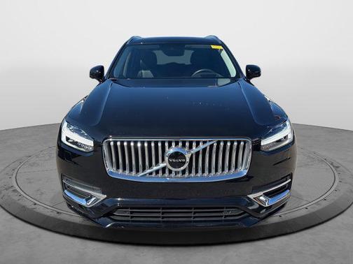 2021 Volvo XC90 T6 Inscription