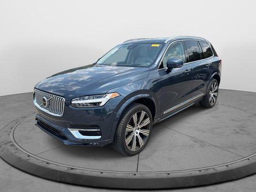 2023 Volvo XC90 B6 Ultimate 6-Seater