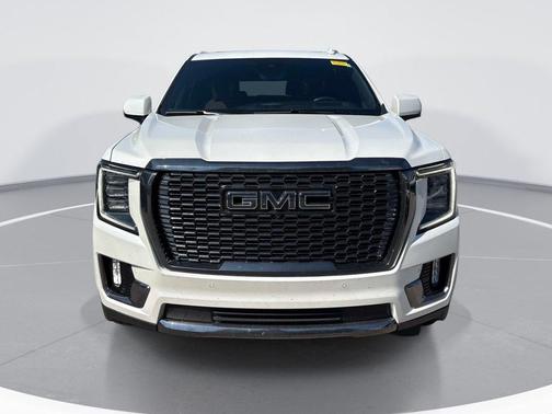 White Frost Tricoat 2024 GMC Yukon XL Denali Ultimate