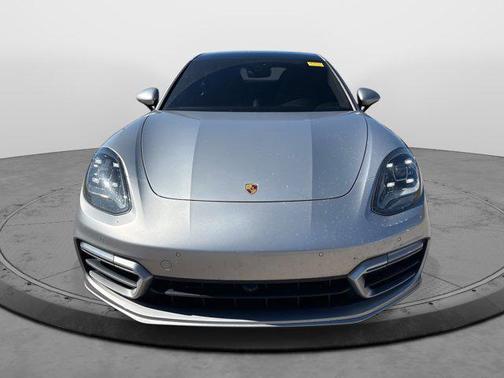 2022 Porsche Panamera 4S