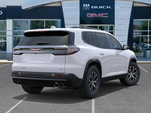 2026 GMC Acadia AWD AT4