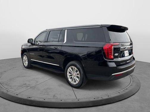 2024 GMC Yukon XL SLT