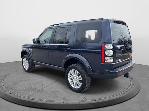 2016 Land Rover LR4 Base