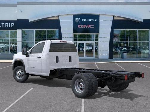 2025 GMC Sierra 3500 Base