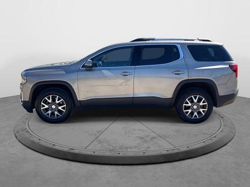 2023 GMC Acadia AWD SLT