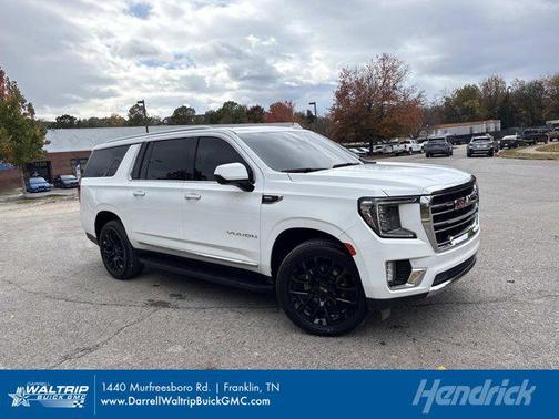 2023 GMC Yukon XL SLT