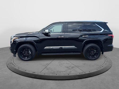 2025 Toyota Sequoia Base