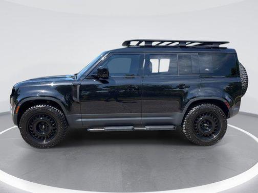 Santorini Black Metallic 2022 Land Rover Defender 110 S