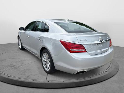 2016 Buick LaCrosse 4dr Sdn Base FWD