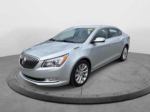 2016 Buick LaCrosse 4dr Sdn Base FWD
