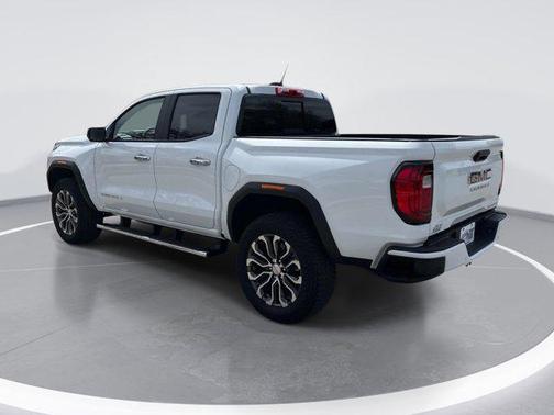 Summit White 2024 GMC Canyon Denali