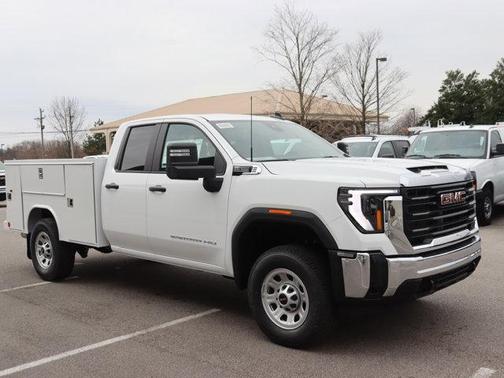2025 GMC Sierra 3500 Base
