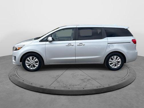 2018 Kia Sedona LX