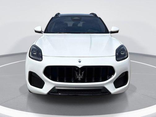 Bianco 2023 Maserati Grecale Modena