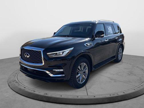 2021 INFINITI QX80 Luxe