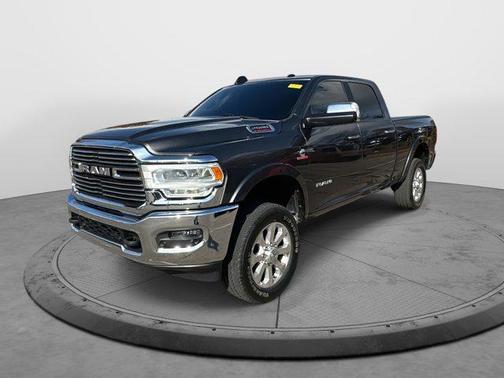 2019 RAM 2500 Laramie Crew Cab 4x4 6'4' Box