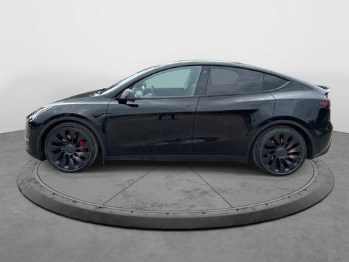 2022 Tesla Model Y Performance Dual Motor All-Wheel Drive