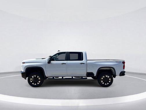 2020 Chevrolet Silverado 2500 Custom