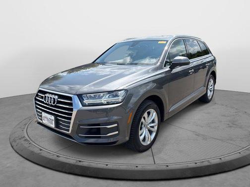 2019 Audi Q7 55 Premium Plus