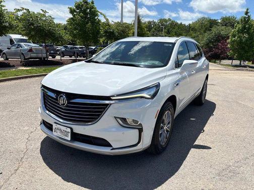 2022 Buick Enclave FWD Premium