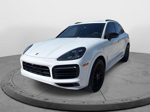 2022 Porsche Cayenne GTS