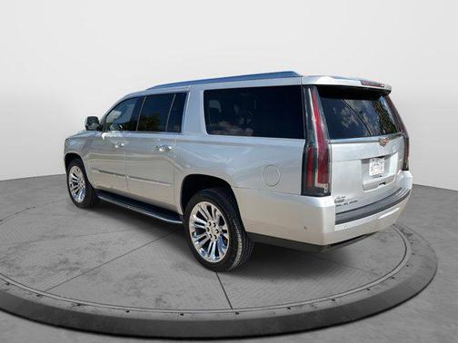 2019 Cadillac Escalade ESV Luxury