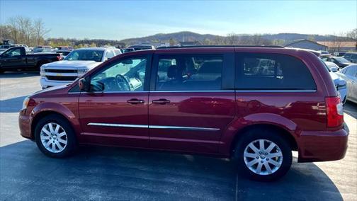 2014 Chrysler Town & Country Touring